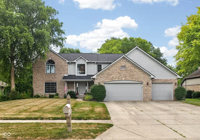 1st image of 253 Linden Ridge Trl, Greenwood, IN 46142 | MLS# 22116641