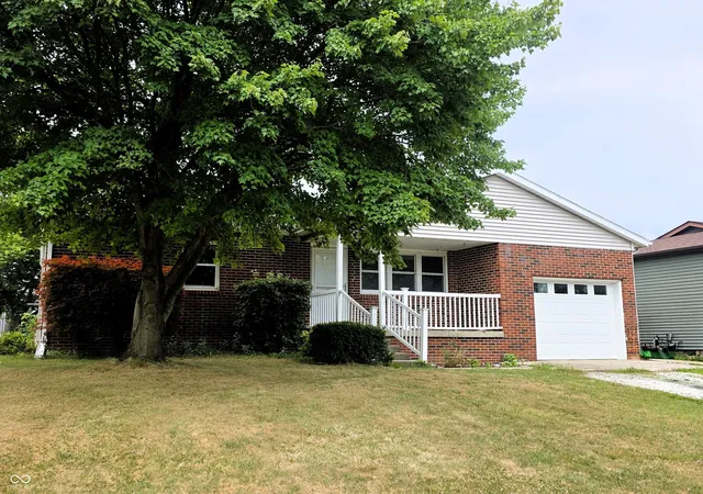 1st image of 706 W 11th St, Greensburg, IN 47240 | MLS# 22116647