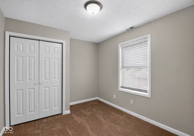Photo 2 of Single family home for sale at 5631 Yucatan Dr, Indianapolis, IN 46237 | MLS# 22116651 | Listing updated on 2026-08-27