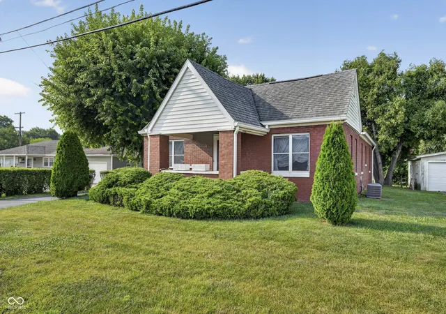 3rd image of 5037 W Us Hwy 52 Hwy W, New Palestine, IN 46163 | MLS# 22116655
