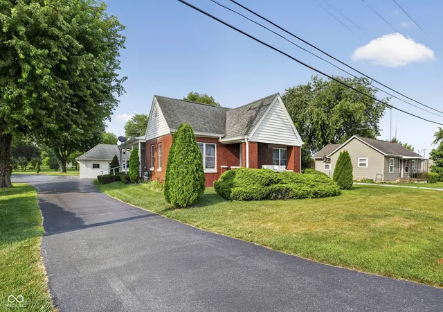 4th image of 5037 W Us Hwy 52 Hwy W, New Palestine, IN 46163 | MLS# 22116655