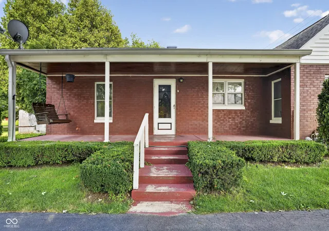 5th image of 5037 W Us Hwy 52 Hwy W, New Palestine, IN 46163 | MLS# 22116655