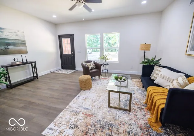 Photo 2 of Sale Pending at 2792 Hickory Hills Rd, Spencer, IN 47460 | MLS# 22116660 | Listing updated on 2026-08-28