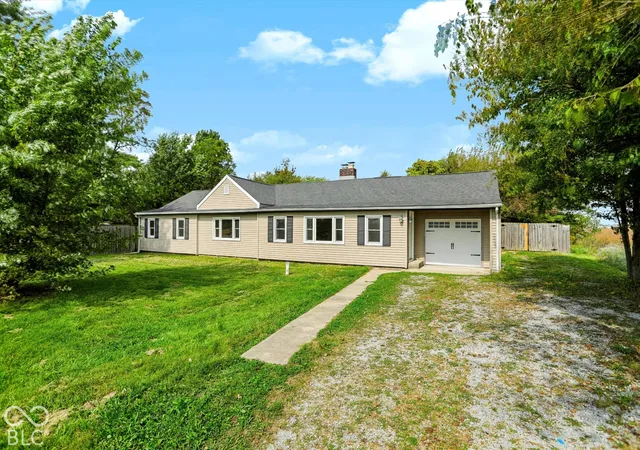 Photo 1 of Single family home for sale at 7036 E 300 South, Whitestown, IN 46075 | MLS# 22116687 | Listing updated on 2026-10-07