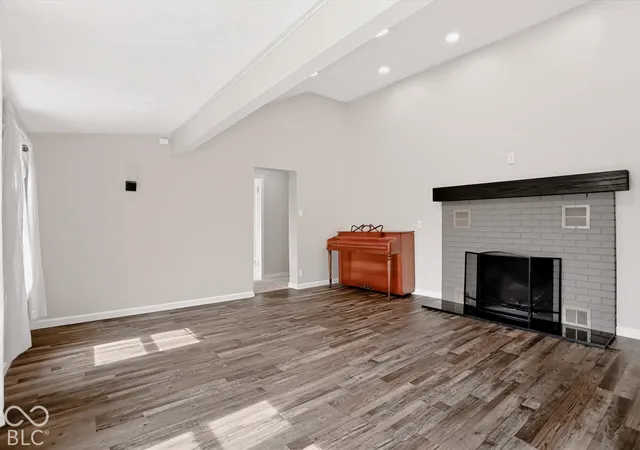 Photo 3 of Single family home for sale at 7036 E 300 South, Whitestown, IN 46075 | MLS# 22116687 | Listing updated on 2026-10-07