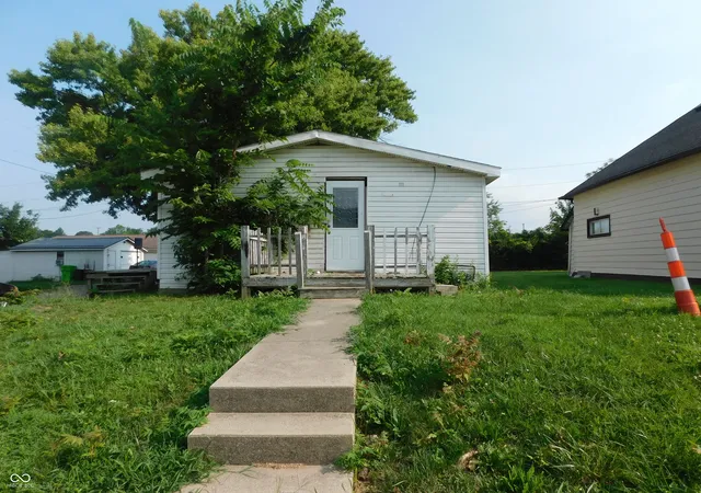 1st image of 1002 Tuttle, Crawfordsville, IN 47933 | MLS# 22116688