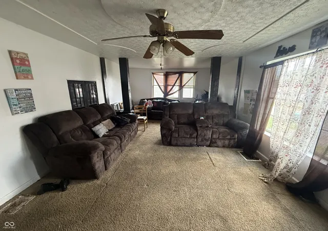 3rd image of 1321 S B St, Elwood, IN 46036 | MLS# 22116689