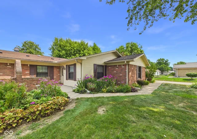 1st image of 4317 Heathrow Dr, Anderson, IN 46013 | MLS# 22116697