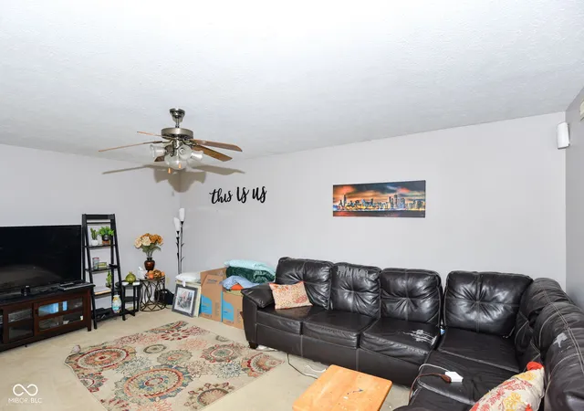 Photo 2 of Single family home for sale at 7901 Oakdale Ln, Indianapolis, IN 46214 | MLS# 22116698 | Listing updated on 2026-10-06