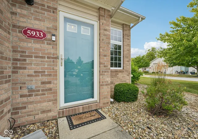 4th image of 5933 Marina View Dr, Indianapolis, IN 46237 | MLS# 22116718