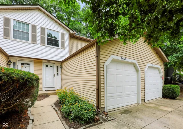 Photo 40 of Sale Pending at 9457 Timber View Dr, Indianapolis, IN 46250 | MLS# 22116727 | Listing updated on 2026-09-04