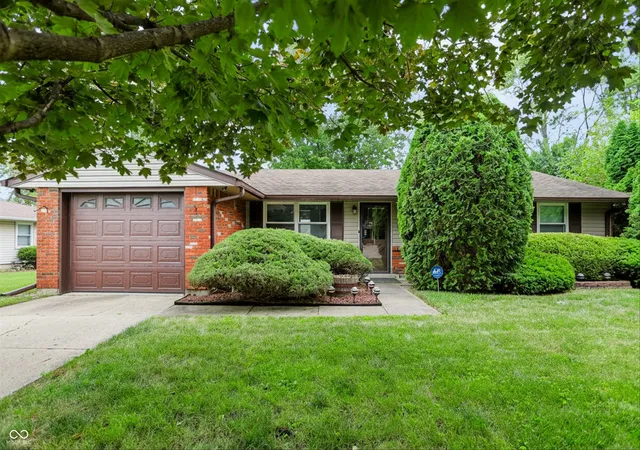 1st image of 10301 Nassau Ln, Indianapolis, IN 46229 | MLS# 22116744