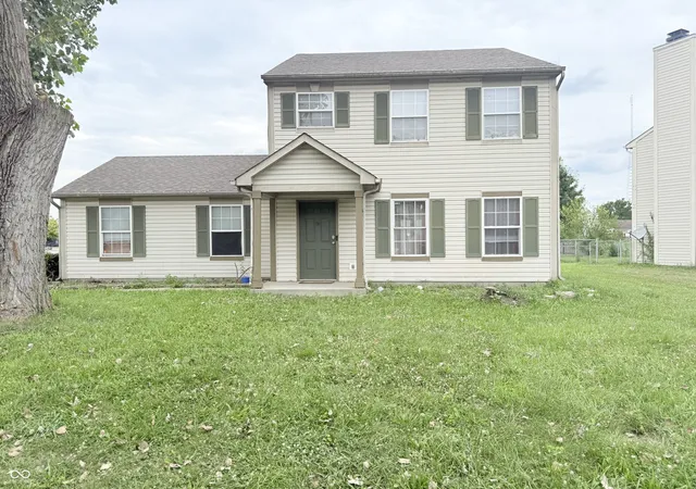 Photo 1 of Single family home for sale at 3631 Lacebark Dr, Indianapolis, IN 46235 | MLS# 22116753 | Listing updated on 2026-07-29