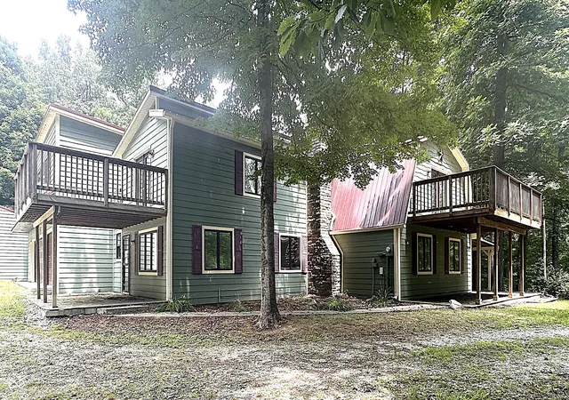 1st image of 1747 E Tall Oaks Ln, Greencastle, IN 46135 | MLS# 22116754