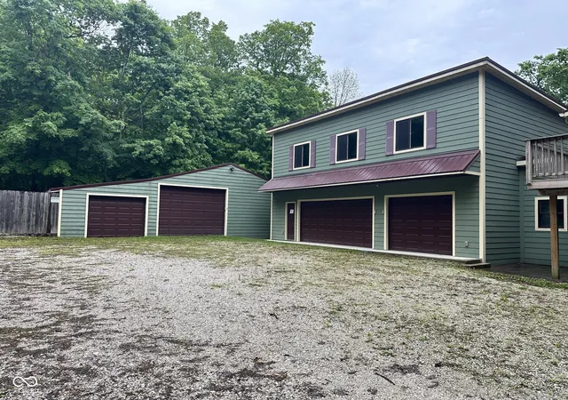 3rd image of 1747 E Tall Oaks Ln, Greencastle, IN 46135 | MLS# 22116754
