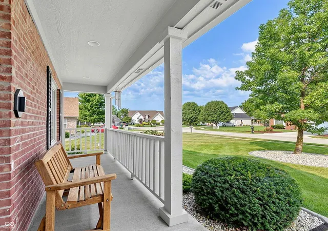5th image of 4009 S Loganberry Ct, New Palestine, IN 46163 | MLS# 22116770