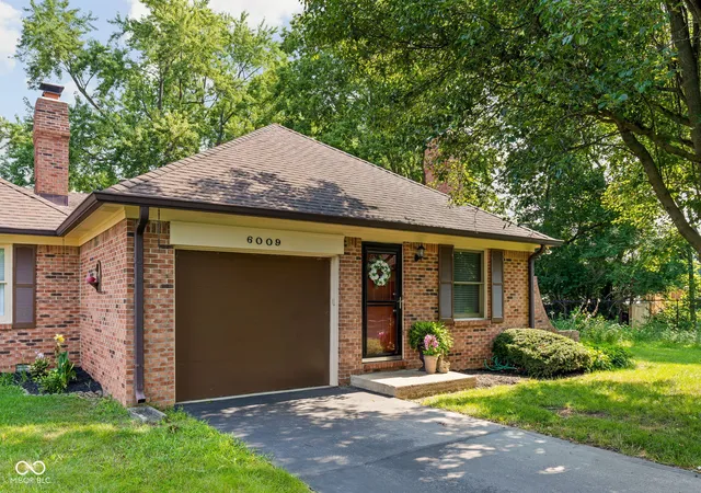 3rd image of 6009 Apache Dr, Indianapolis, IN 46254 | MLS# 22116775