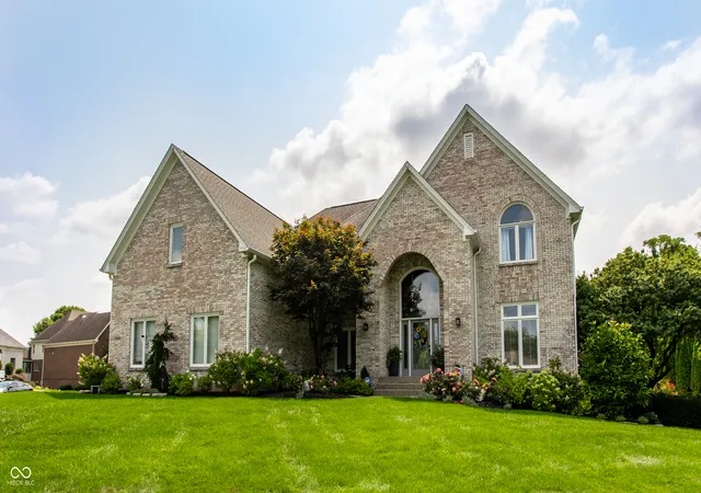 2nd image of 8989 Bay Breeze Ln, Indianapolis, IN 46236 | MLS# 22116816