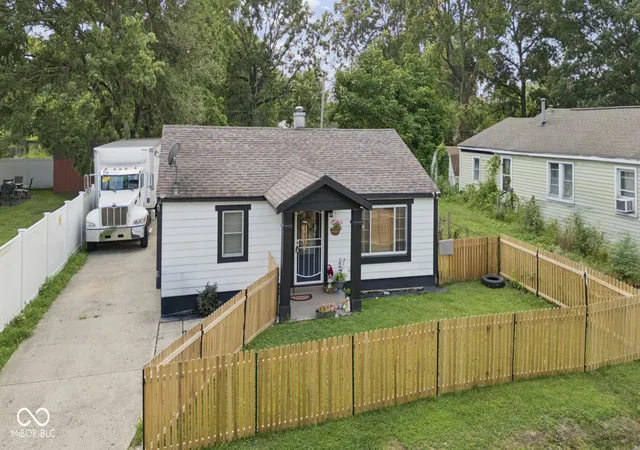Photo 1 of Single family home for sale at 1122 S Fleming St, Indianapolis, IN 46241 | MLS# 22116821 | Listing updated on 2026-08-26