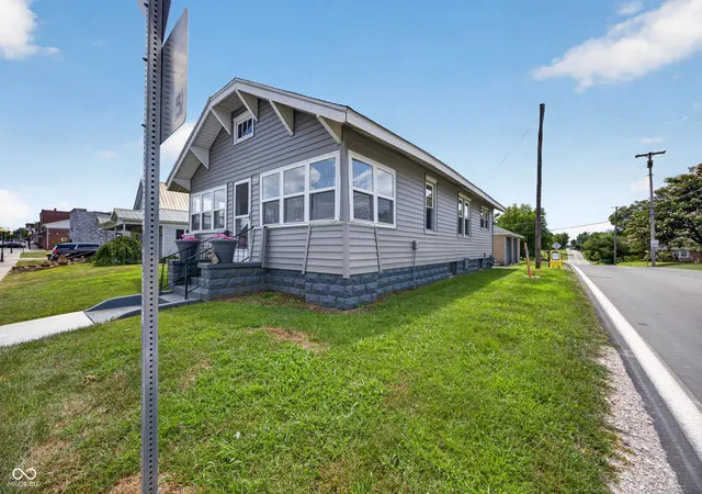 Photo 2 of Sale Pending at 8006 E Main, Dugger, IN 47848 | MLS# 22116829 | Listing updated on 2026-08-16