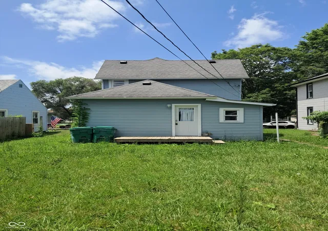 Photo 3 of Single family home for sale at 1316 S 19th Street, New Castle, IN 47362 | MLS# 22116842 | Listing updated on 2026-08-03