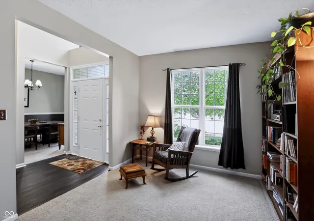 Photo 4 of Single family home for sale at 11810 Queenwood Ct, Fishers, IN 46037 | MLS# 22116851 | Listing updated on 2026-10-26