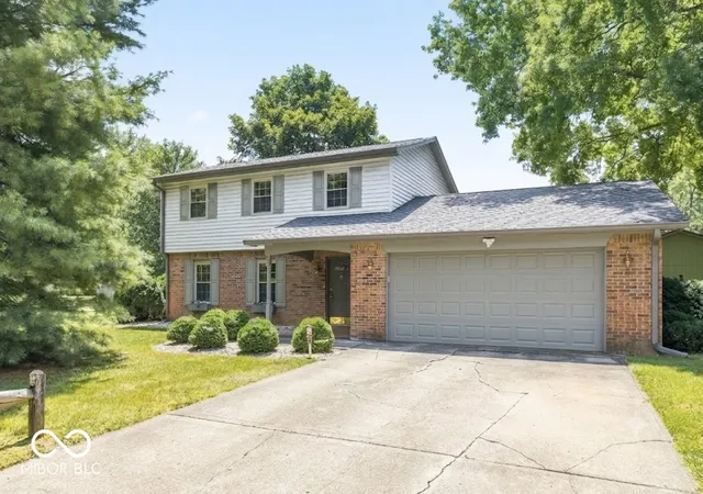 1st image of 921 Front Royal Dr, Indianapolis, IN 46227 | MLS# 22116861