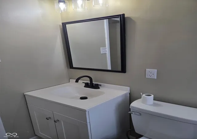 13th image of 6174 Raleigh Dr, Indianapolis, IN 46219 | MLS# 22116868