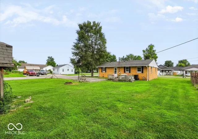 23rd image of 890 E Gray St, Martinsville, IN 46151 | MLS# 22116876