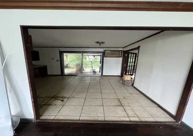 Photo 3 of Single family home for sale at 2594 Saint Paul St, Indianapolis, IN 46203 | MLS# 22116878 | Listing updated on 2026-08-19