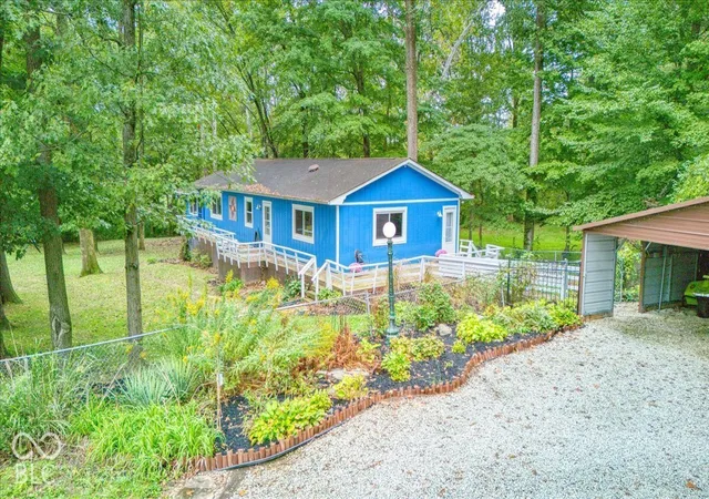 Single family home for sale at 8608 S Providence Dr, Nineveh, IN 46164 | MLS# 22116879