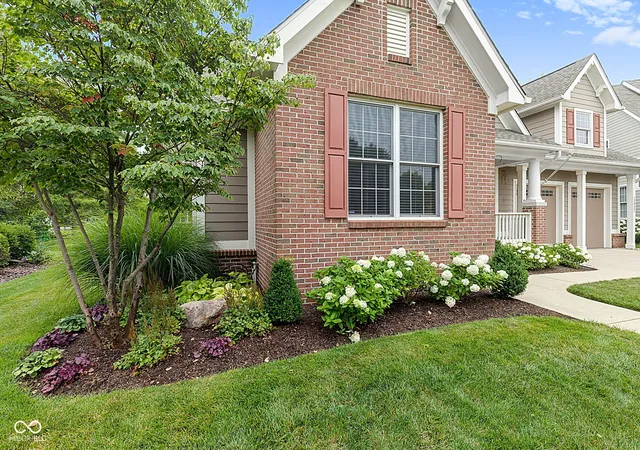 Photo 3 of Sale Pending at 12987 Dresdin Ct, Fishers, IN 46037 | MLS# 22116910 | Listing updated on 2026-09-02