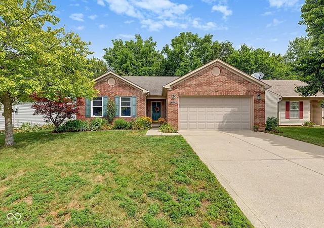 1st image of 5742 Blackley Ln, Indianapolis, IN 46254 | MLS# 22116918