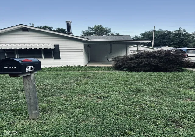2nd image of 21460 Riverwood Ave, Noblesville, IN 46062 | MLS# 22116919