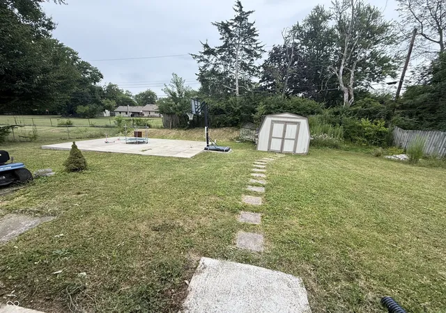 22nd image of 1205 Roseway Dr, Indianapolis, IN 46219 | MLS# 22116926