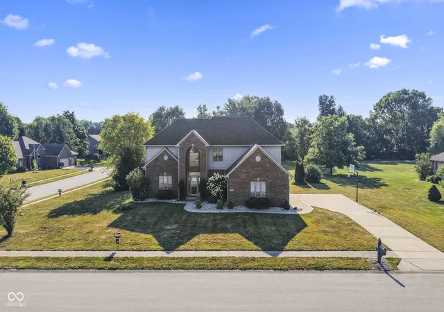 1st image of 4693 Mccullah Dr, Pittsboro, IN 46167 | MLS# 22116927