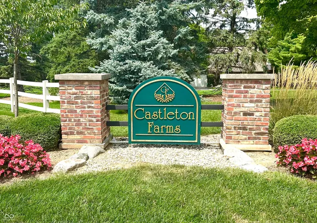 33rd image of 7406 Prairie Lake Dr, Indianapolis, IN 46256 | MLS# 22116934