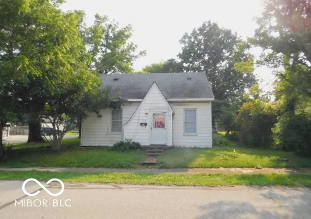 Photo 1 of Single family home for sale at 323 N Desart St, Brazil, IN 47834 | MLS# 22116940 | Listing updated on 2026-08-15