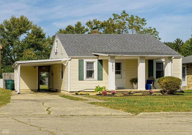 Photo 1 of Single family home for sale at 2501 N Rosewood Ave, Muncie, IN 47304 | MLS# 22116947 | Listing updated on 2026-09-23