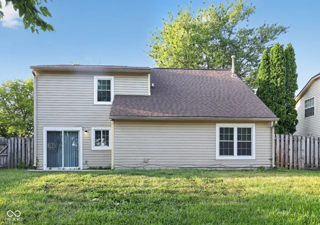 30th image of 10165 Park Stream Dr, Indianapolis, IN 46229 | MLS# 22116960