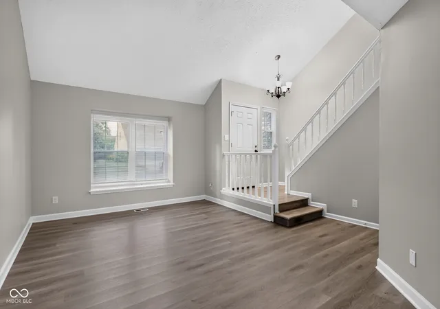 Photo 4 of Single family home for sale at 10165 Park Strm Dr, Indianapolis, IN 46229 | MLS# 22116960 | Listing updated on 2026-08-02