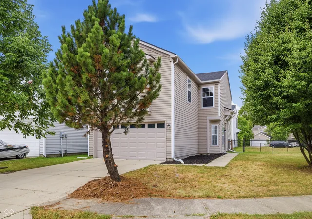 2nd image of 5278 Tufton Dr, Indianapolis, IN 46254 | MLS# 22116961