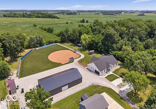 1st image of 1325 Middle Jamestown Rd, Lebanon, IN 46052 | MLS# 22116966