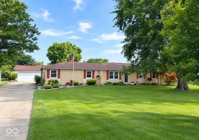 Single family home for sale at 2498 E 100 North, Anderson, IN 46012 | MLS# 22116991