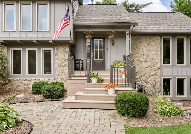 Photo 3 of Sale Pending at 13687 Oak Ridge Rd, Carmel, IN 46032 | MLS# 22116998 | Listing updated on 2026-08-12