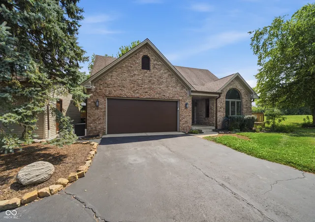 3rd image of 1889 W County Road 1000 N, Lizton, IN 46149 | MLS# 22117022