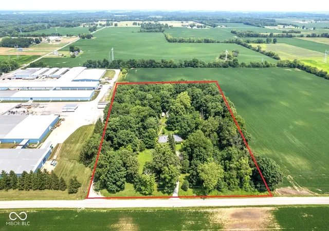 1st image of 12198 E 206th St, Noblesville, IN 46060 | MLS# 22117042