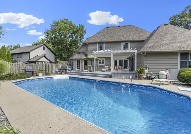 3rd image of 12980 Fawns Dell Pl, Fishers, IN 46038 | MLS# 22117055
