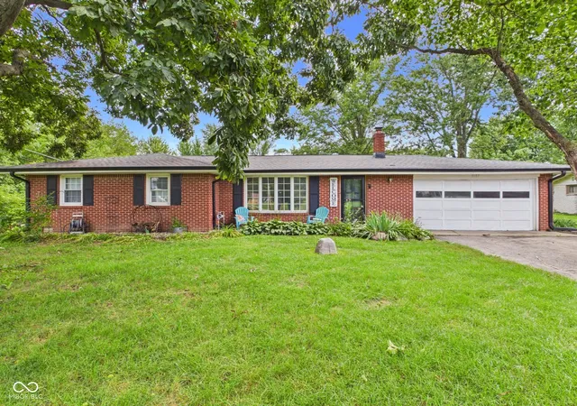 Photo 1 of Single family home for sale at 5107 W Hickory Ln, Anderson, IN 46011 | MLS# 22117061 | Listing updated on 2026-10-02