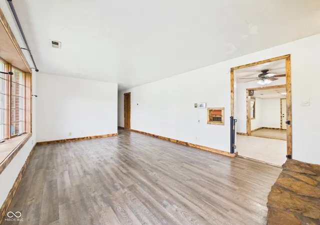 Photo 3 of Single family home for sale at 5107 W Hickory Ln, Anderson, IN 46011 | MLS# 22117061 | Listing updated on 2026-10-02